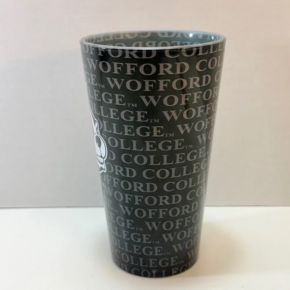 Wofford‎ College Pint Glass 16oz Black Terrier Mascot Logo AOP